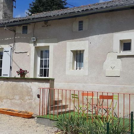 Le Petit Bretigny Guest House Beaumont  Bagian luar foto